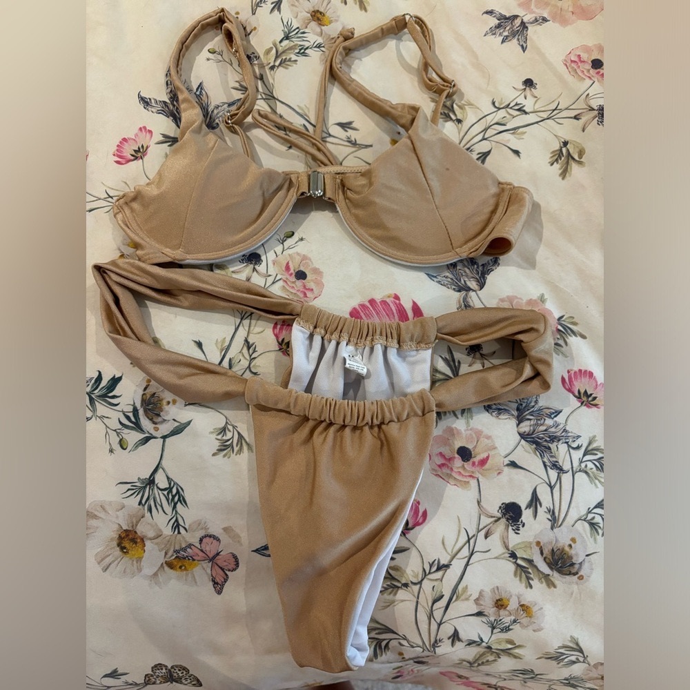 Amazing lace tan bikini- never worn